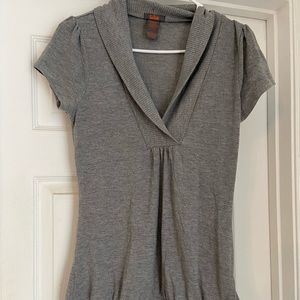 SoSik Sweater Top Size M